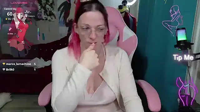 rubystrip online show from 11/20/25, 08:19