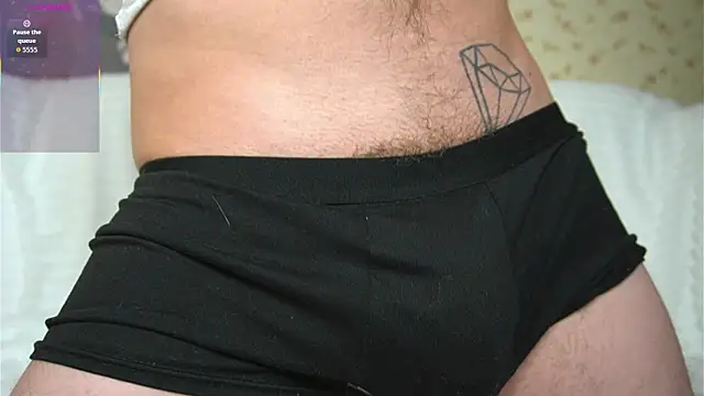 johnstoneisland online show from 04/05/26, 06:54