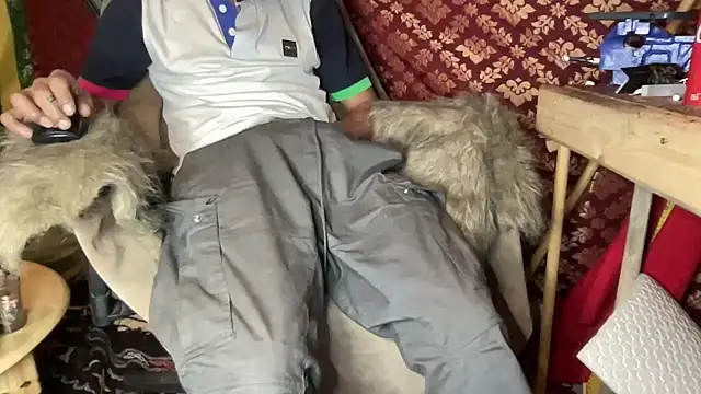 JUSTFORRICH online show from 12/14/25, 07:29