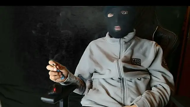 JUSTFORRICH online show from 03/31/26, 06:36