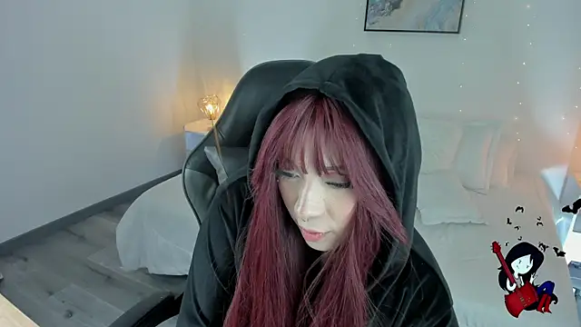 Snapshot of Noahcryptic chatting on 10/27/25, 05:33 Noahcryptic online show from 10/27/25, 05:33