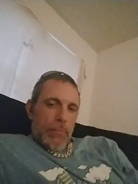 Snapshot of jarjar83 chatting on 05/18/26, 01:13 jarjar83 online show from 05/18/26, 01:13