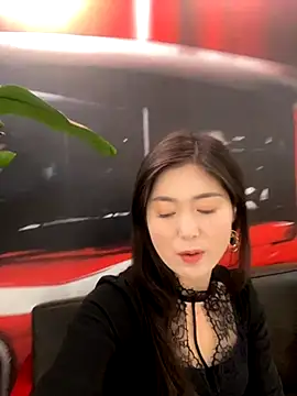 xtt1689999 online show from 10/31/25, 03:18