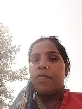 Snapshot of Cut_rajbati chatting on 09/25/25, 08:29 Cut rajbati online show from 09/25/25, 08:29