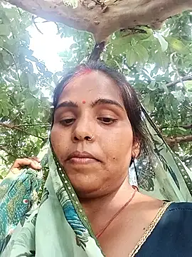 Snapshot of Cut_rajbati chatting on 10/22/25, 07:30 Cut rajbati online show from 10/22/25, 07:30