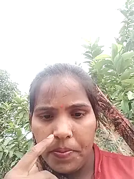 Snapshot of Cut_rajbati chatting on 10/29/25, 08:38 Cut rajbati online show from 10/29/25, 08:38