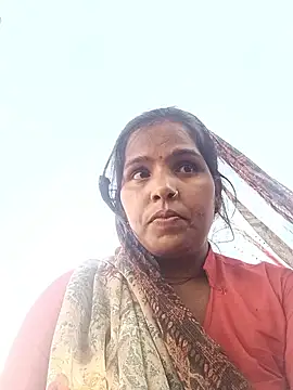 Snapshot of Cut_rajbati chatting on 11/02/25, 09:33 Cut rajbati online show from 11/02/25, 09:33