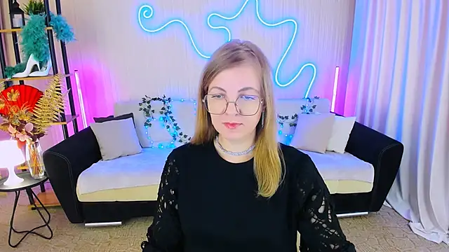 YourUniverser online show from 09/19/25, 09:43