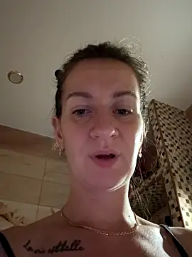 EvvaMur online show from 09/23/25, 12:57