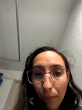 Snapshot of annaellex chatting on 11/28/25, 11:46 annaellex online show from 11/28/25, 11:46