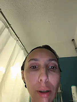Snapshot of annaellex chatting on 05/16/26, 10:36 annaellex online show from 05/16/26, 10:36
