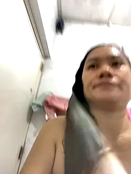 wildpussycat69 online show from 10/02/25, 04:30