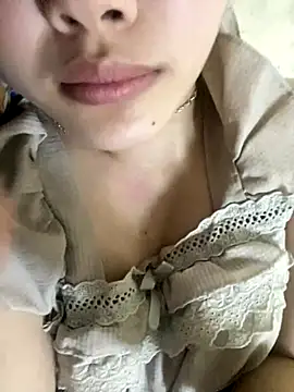 Xu Xubaby online show from 11/12/25, 03:34