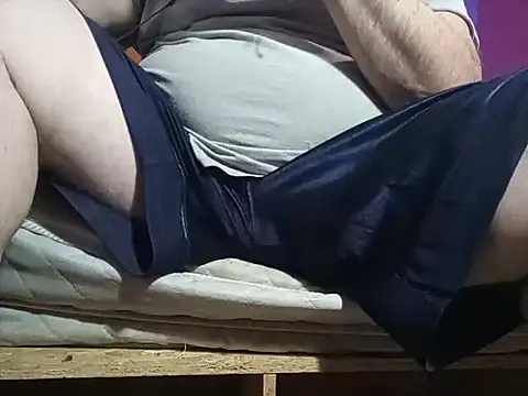 BabyBearMilk online show from 11/19/25, 10:43