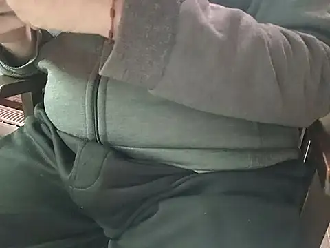 BabyBearMilk online show from 07/07/26, 10:47