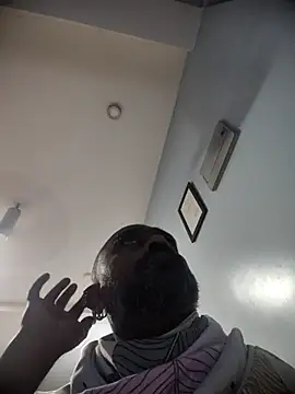 Snapshot of thelastsaintt chatting on 10/07/25, 11:46 thelastsaintt online show from 10/07/25, 11:46