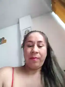 Nala1986 online show from 10/15/25, 08:42