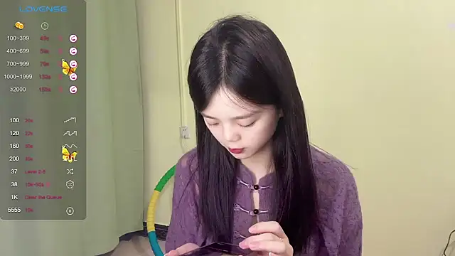 Nicole-13 online show from 10/24/25, 02:57