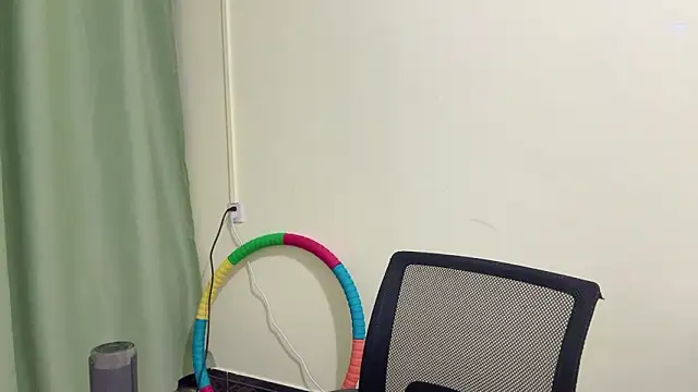 Nicole-13 online show from 12/16/25, 01:16