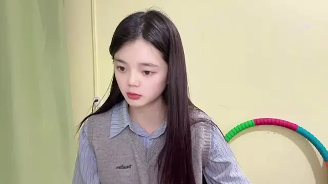 Nicole-13 online show from 01/06/26, 11:25