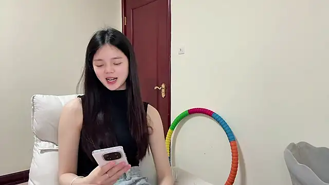 Nicole-13 online show from 04/15/26, 02:40