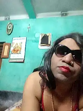 hot silkkol online show from 10/22/25, 08:30