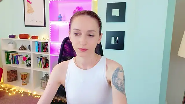 Snapshot of Julia_Jae chatting on 06/15/26, 06:59 Julia Jae online show from 06/15/26, 06:59