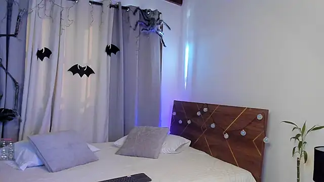 Perfect design  online show from 10/18/25, 12:39