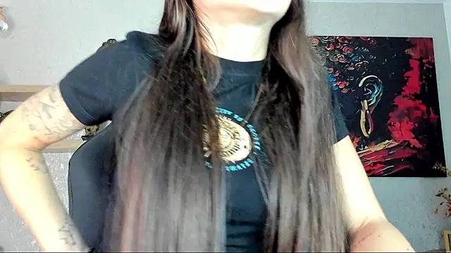 aitana baker  online show from 02/20/26, 03:25