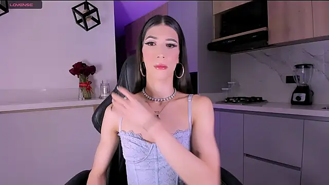 fhalon foxxxys  online show from 04/04/26, 05:27