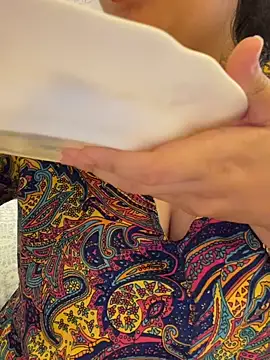 Bold-arabic-vibes online show from 07/25/26, 05:32