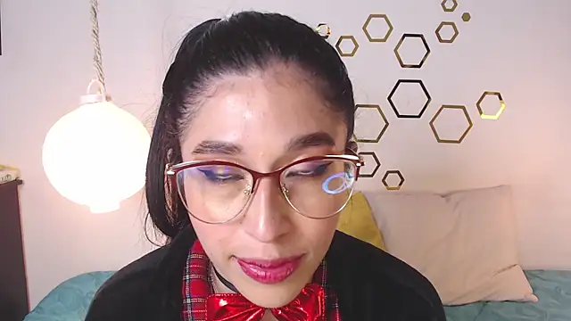 Snapshot of Provincute chatting on 12/01/25, 04:06 Provincute online show from 12/01/25, 04:06