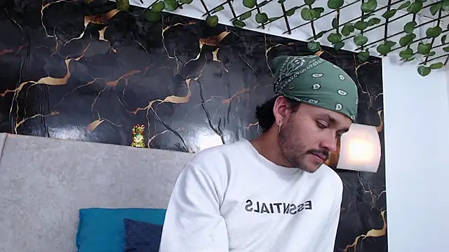 Snapshot of Provincute chatting on 02/21/26, 03:07 Provincute online show from 02/21/26, 03:07