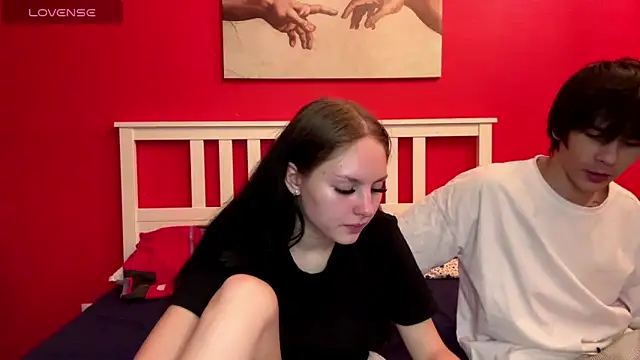 flowerscouple online show from 09/30/25, 04:06