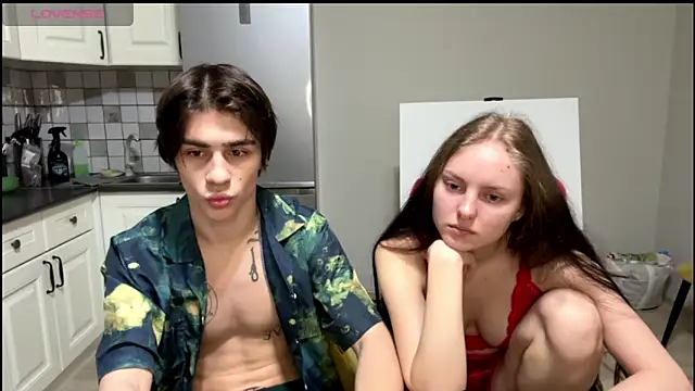 flowerscouple online show from 03/02/26, 10:27