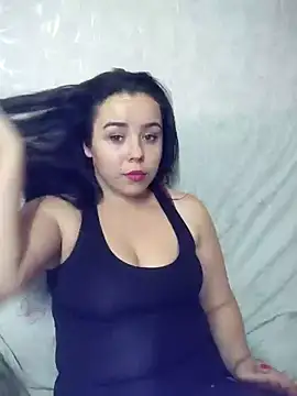 Snapshot of CutieMarine chatting on 10/16/25, 10:38 CutieMarine online show from 10/16/25, 10:38