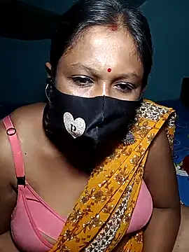 Snapshot of Hotty-rosni chatting on 09/20/25, 10:33 Hotty-rosni online show from 09/20/25, 10:33