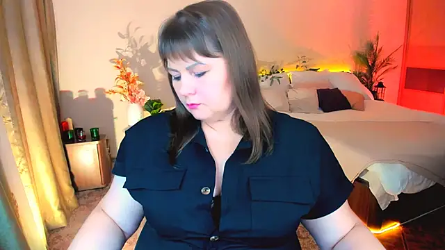 CrystaalStaar online show from 11/27/25, 08:22