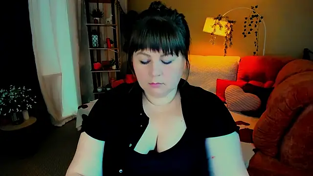 Snapshot of CrystaalStaar chatting on 06/17/26, 03:53 CrystaalStaar online show from 06/17/26, 03:53