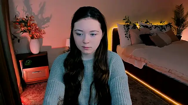 AlluringLookk online show from 09/14/25, 03:16