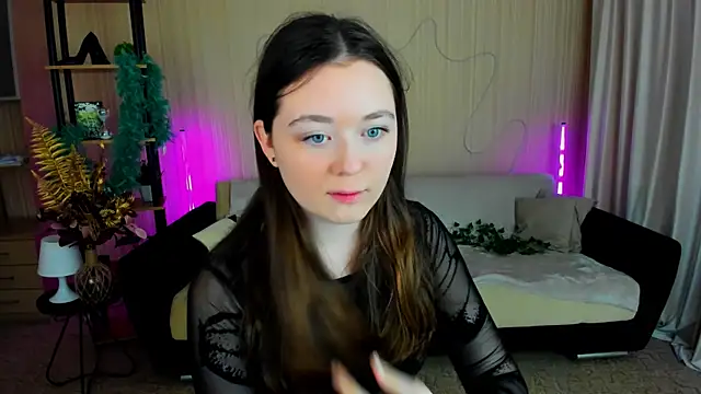 AlluringLookk online show from 12/05/25, 04:14