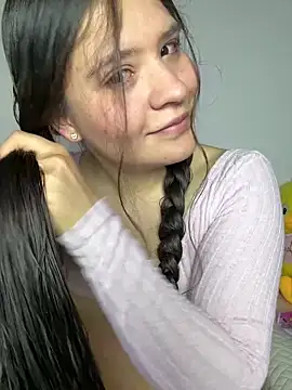 Emilyybennet  online show from 03/16/26, 11:09