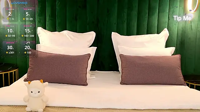 VanessaFields online show from 02/26/26, 03:11