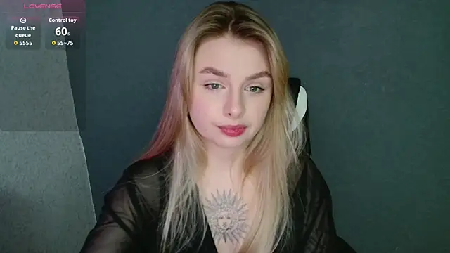 AngelicaHollywood online show from 10/20/25, 07:36