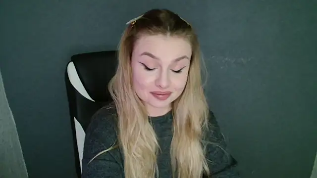 AngelicaHollywood online show from 11/15/25, 07:43