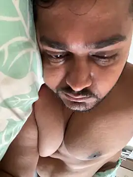 blrguychub online show from 11/17/25, 02:50