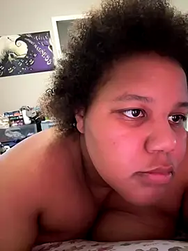 chocolate bella online show from 10/14/25, 05:14