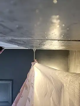 chocolate bella online show from 01/11/26, 03:17