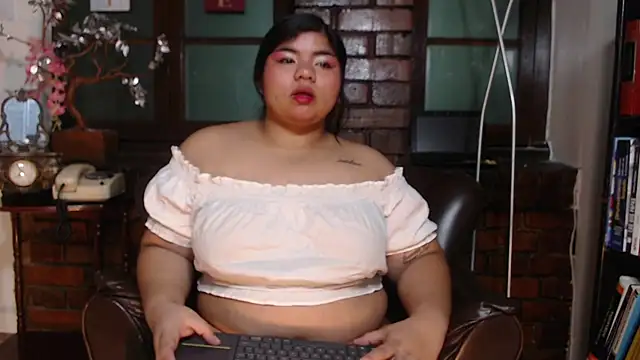 Lia Arellano online show from 12/01/25, 07:08