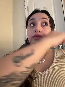 CharmingMaddie online show from 03/07/26, 04:15